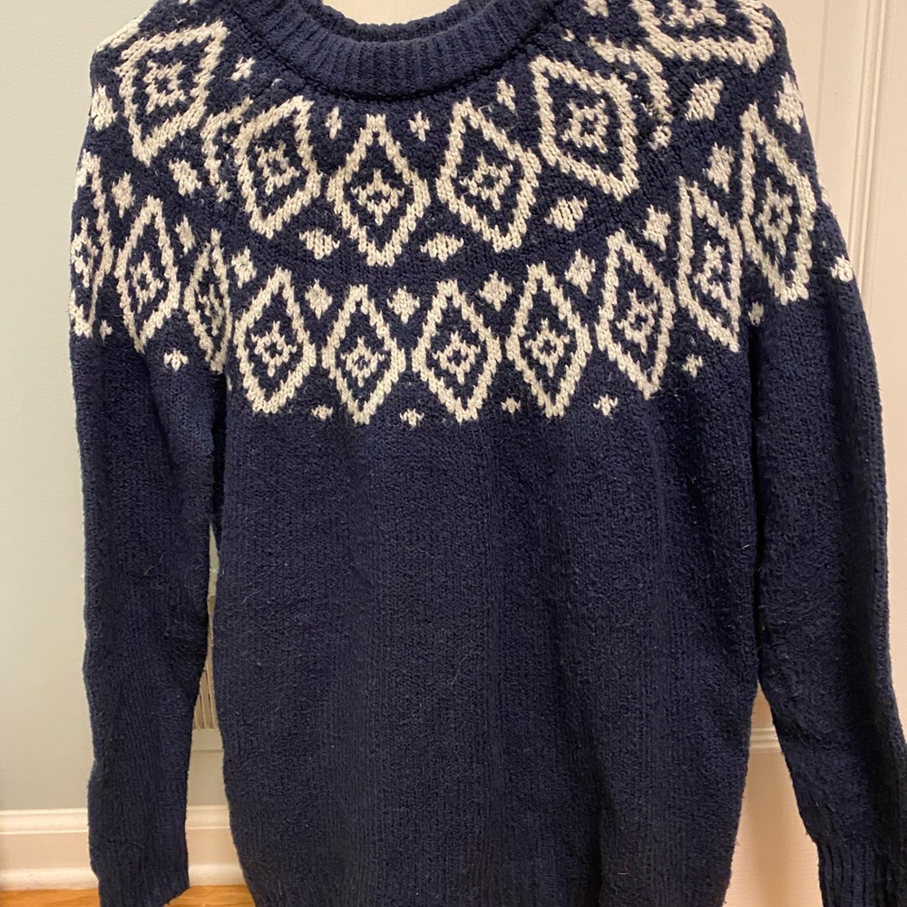 Aeri sweater